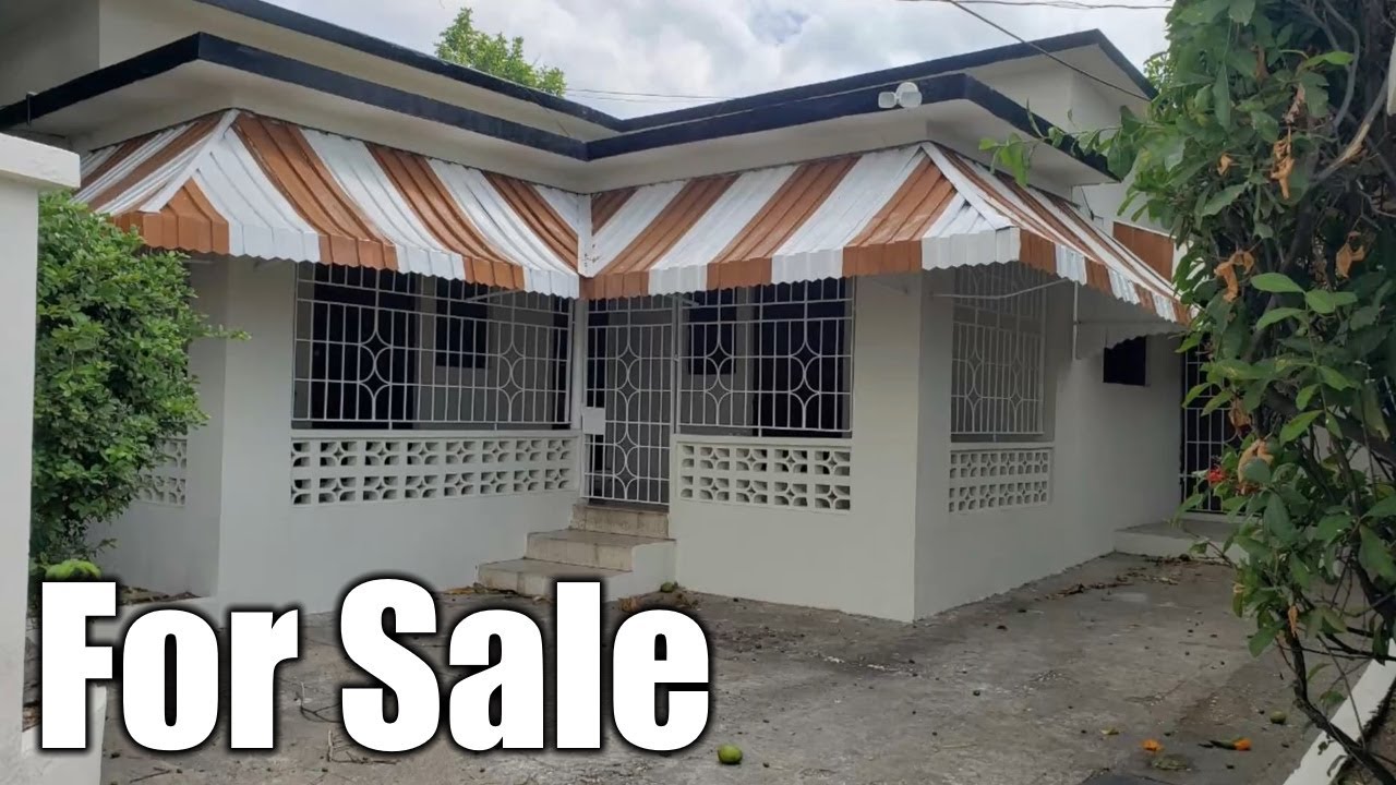 4 Bedrooms 2 Bathrooms House For Sales at St. Aubyn Avenue, Kingston 3