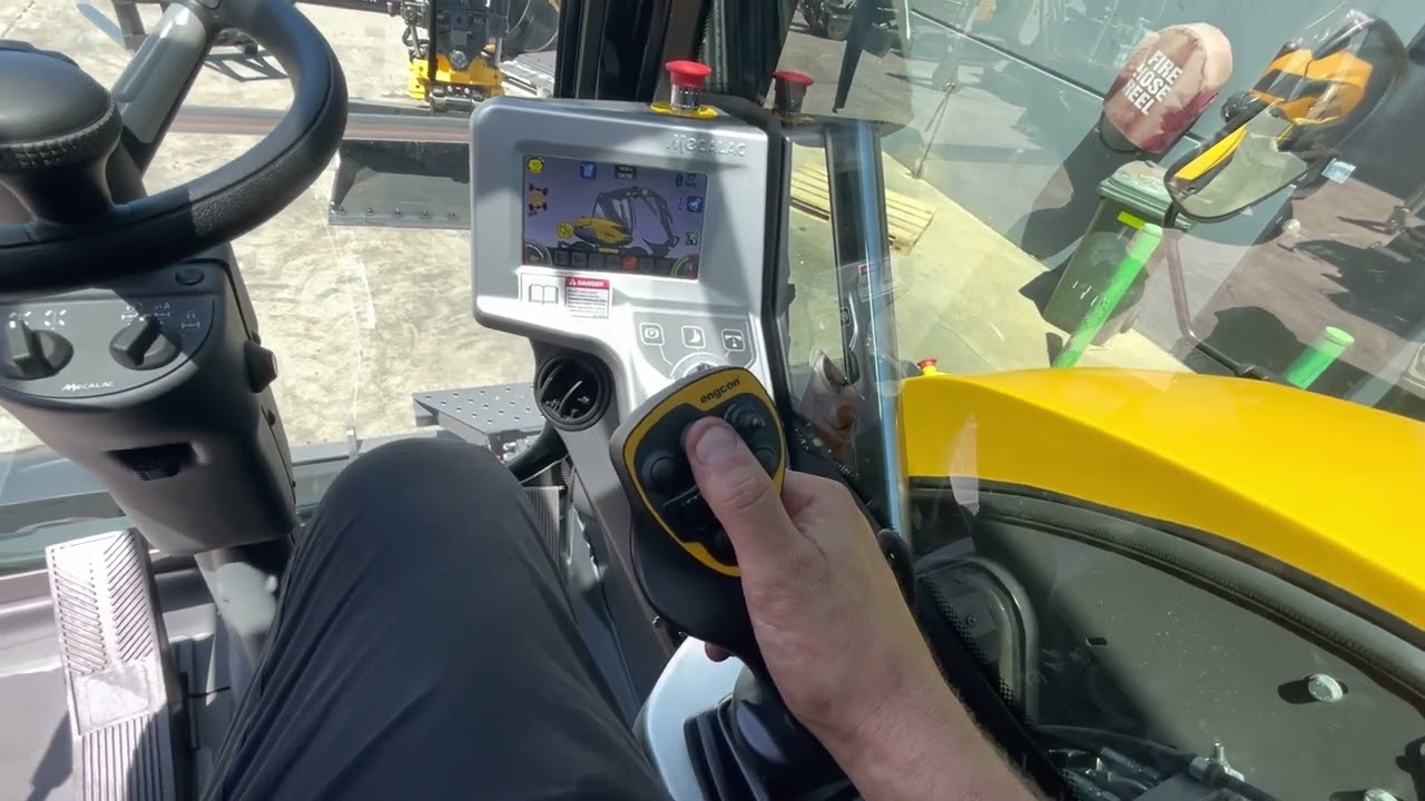 9MWR Digga Civil Walk Around