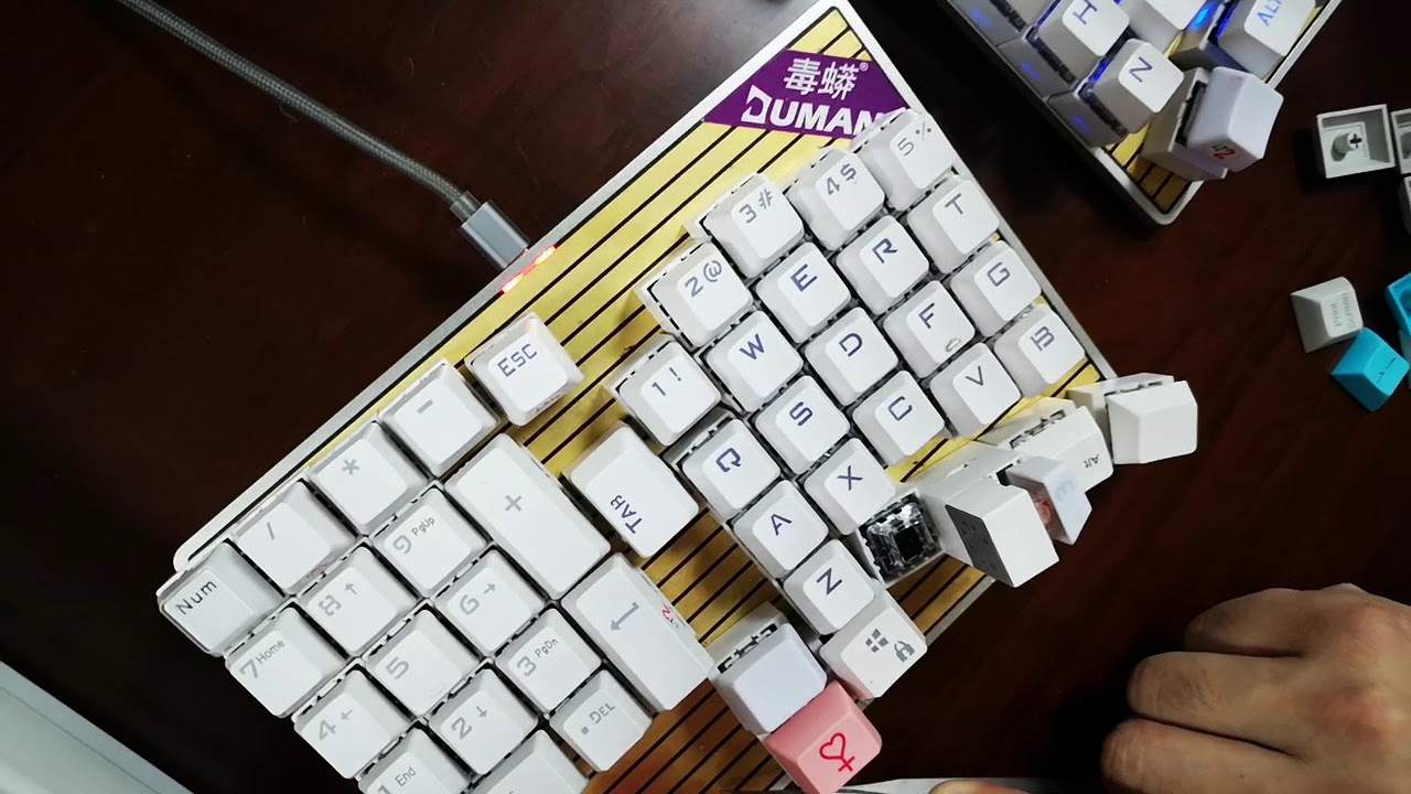 究極の自作キーボードキット？深圳DUMANGキーボード – スイッチ 