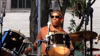 Tony Allen, One Tree (Drum Solo), Brooklyn, NY 6-17-10 (HD)