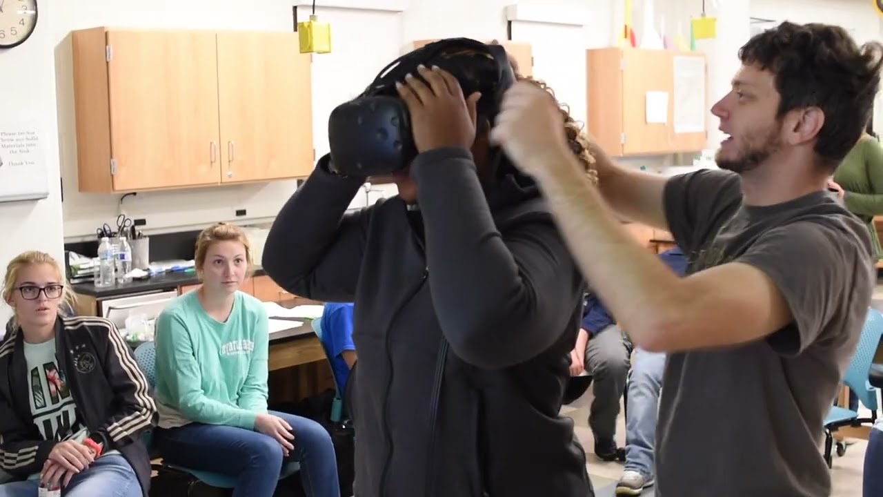 Virtual Reality-Based Drug Discovery and Chemical Education Game