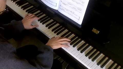 Bastien Intermediate Repertoire 3 No.4 Bach Minuet in G (P.12)