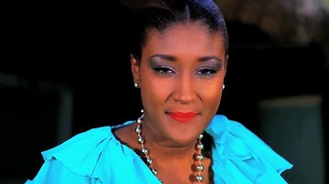 Constance - Je Pense A Toi (Clip Officiel)