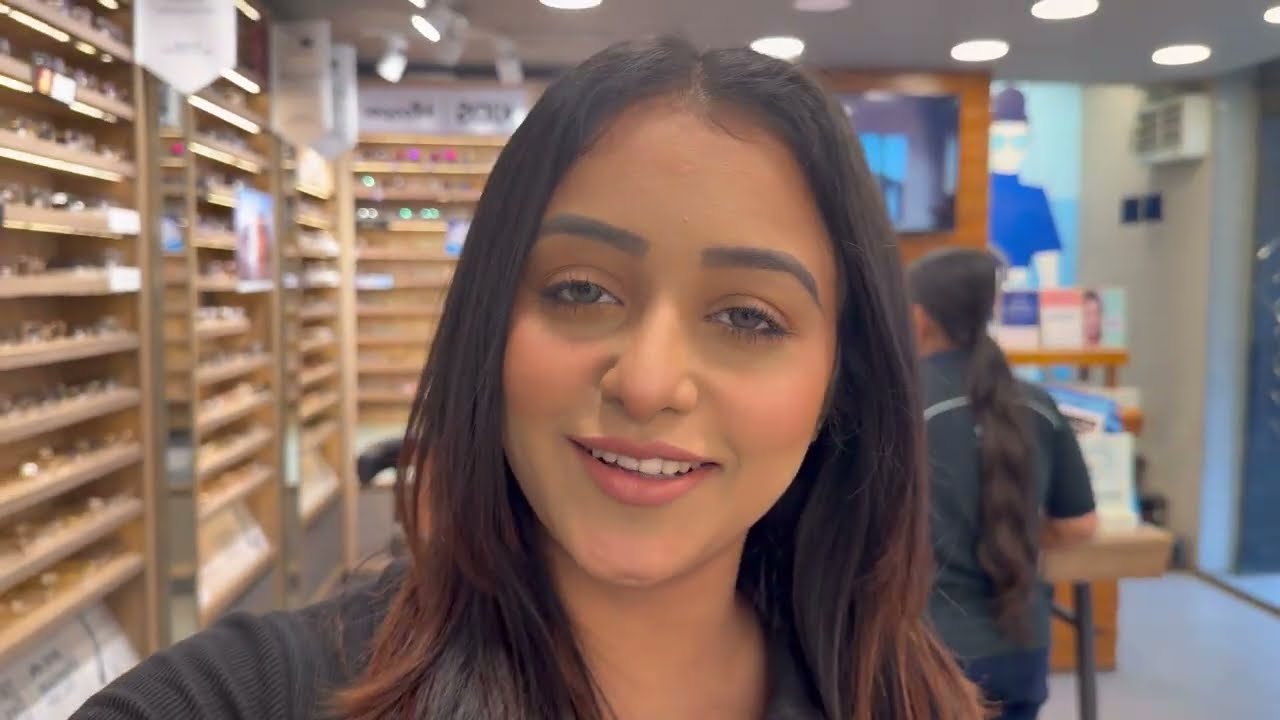 A Day at Lenskart with Amma 🥰| Savana Outfit Unboxing 💖👓✨