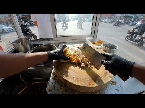 Watch This Vendor Craft the ULTIMATE Breakfast Rou Jia Mo!