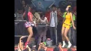 Astina Kudus - Mabuk Racikan Live Loram Wetan Kudus