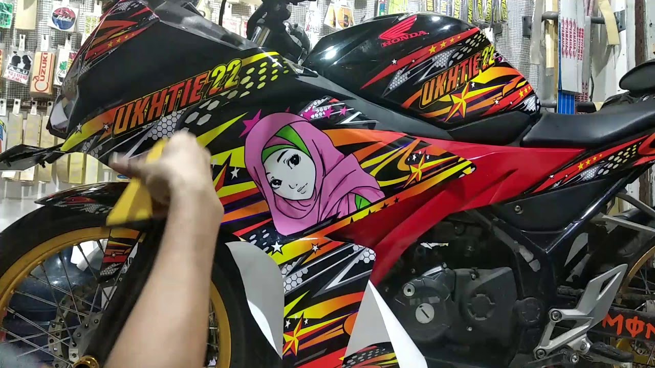 pasang striping list variasi Honda CBR 150R - YouTube