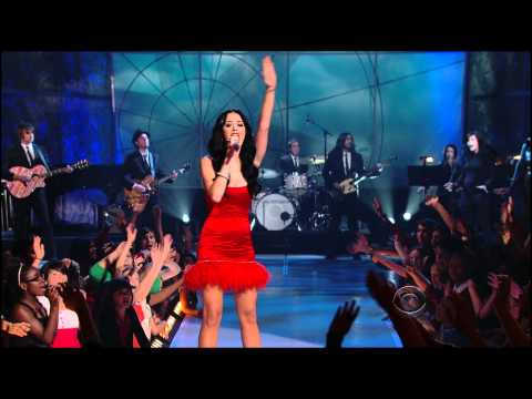 Katy Perry - Firework (Live) (2010)