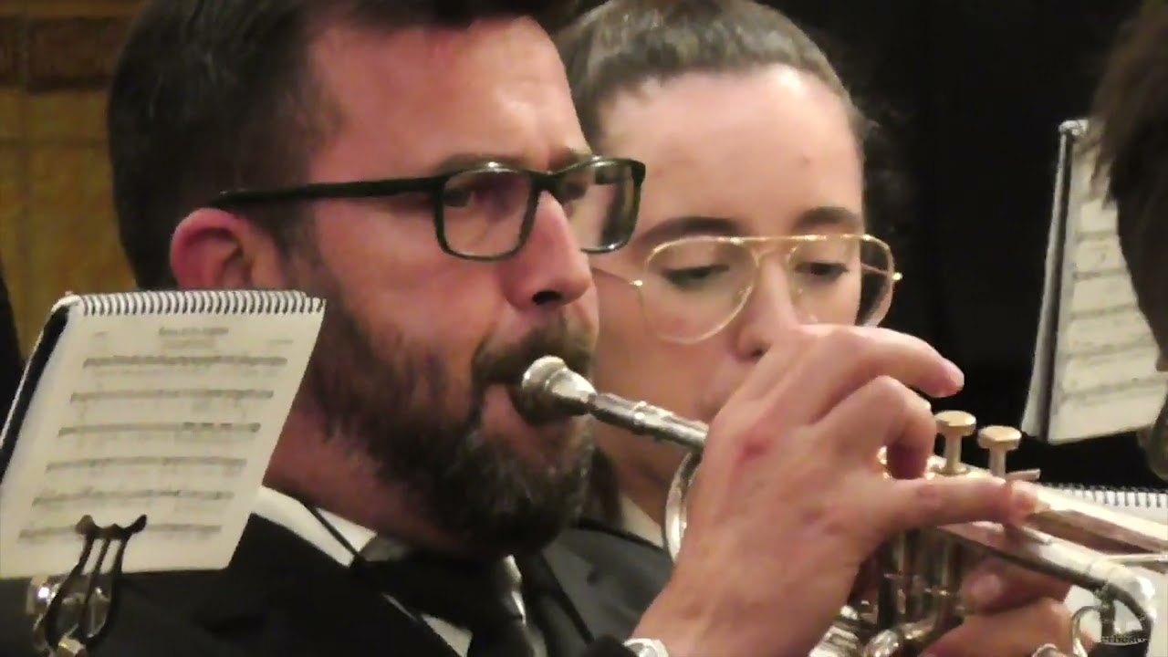 AM Estrella (Dos Hermanas) - Reina de mi Amargura