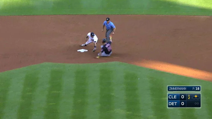 CLE@DET: Upton nabs Napoli trying to stretch single