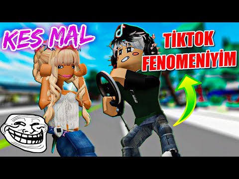 Tiktoker SEVGİLİ ARAYAN Çocuğun KÖLESİ OLUP Trolledim😂(Roblox Brookhaven 🏡Rp)