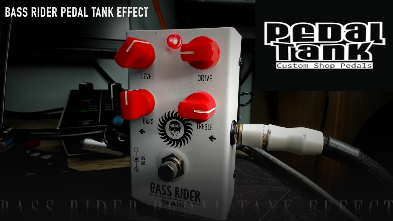 Pedal Tank Bass Rider ベースオーバードライブ Pedal Tank Bass Rider: ブースターからベースファズの中間のクランク
