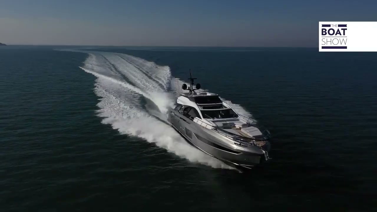 Azimut S8  80' Cruiser  Full Review by The Boat Show