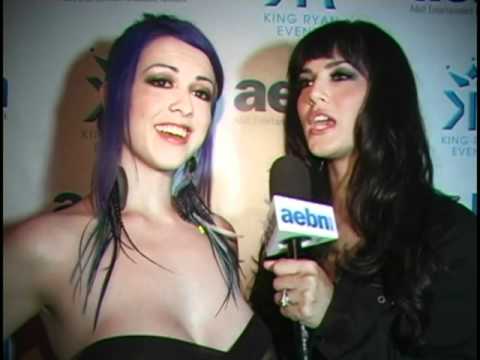 Busty Goth Larkin Love on the Red Carpet