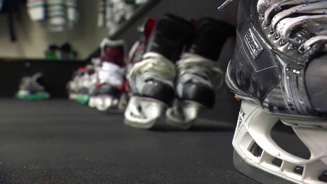 2016 NCAA Men's Ice Hockey Tournament North Dakota vs. Michigan YouTube