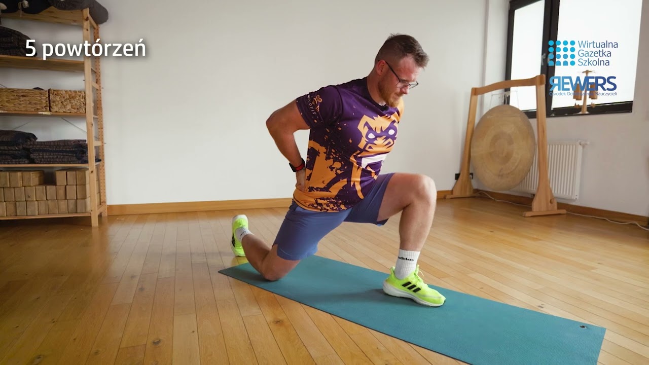 06. Odpowiedź na dłuuugie siedzenie w szkole/przed komputerem – wzmacniamy odcinek lędźwiowy.