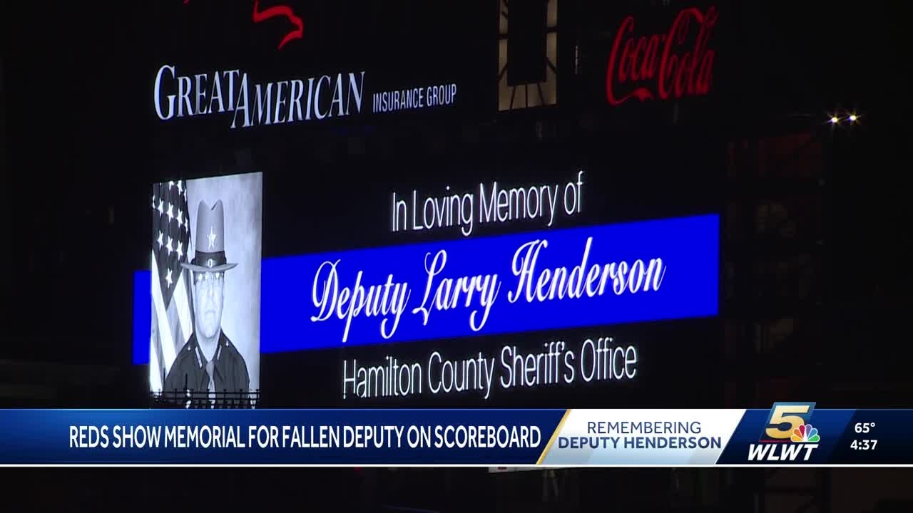 Reds honor fallen deputy Larry Henderson with sign at Great American ...