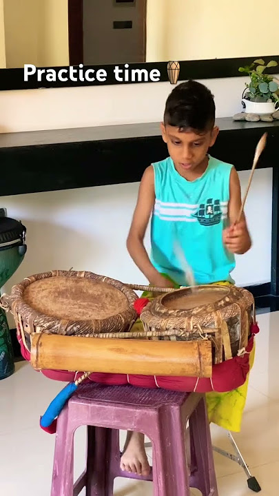 Sri Lankan drum Thammattama 🥁🇱🇰 practice make your perfect 🥁❤️ #littledrummerboy #dharyan