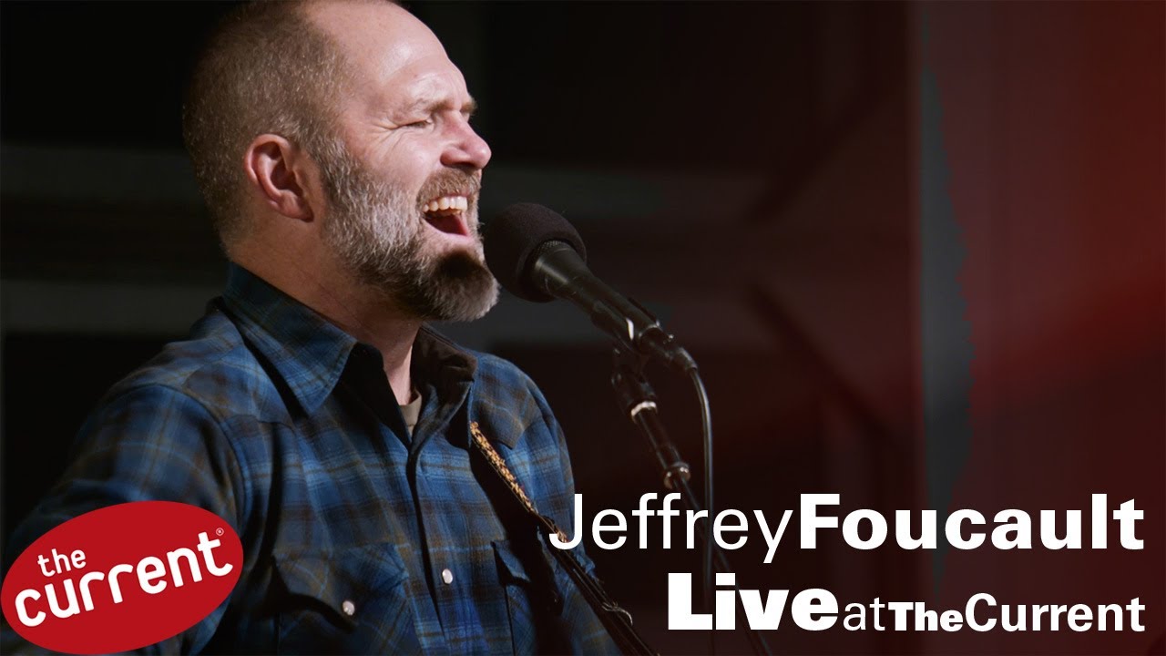 Jeffrey Foucault plays songs from 'The Universal Fire' in The