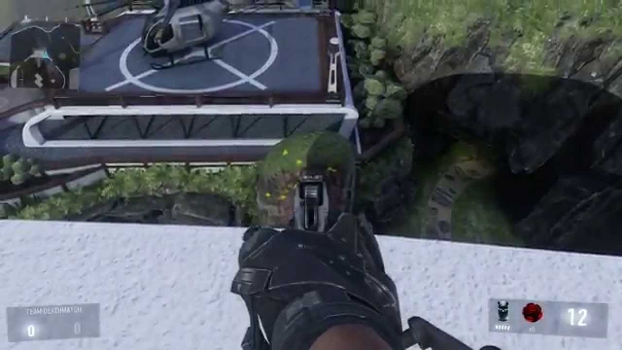 Advanced Warfare Glitch (Retreat) On Top Of Map