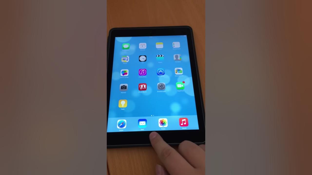 Siri, was ist 0 geteilt durch 0? Die Antwort ist legendär ) YouTube