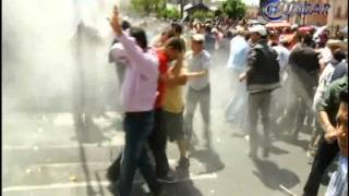 Enfrentamiento CNTE-policías deja seis heridos