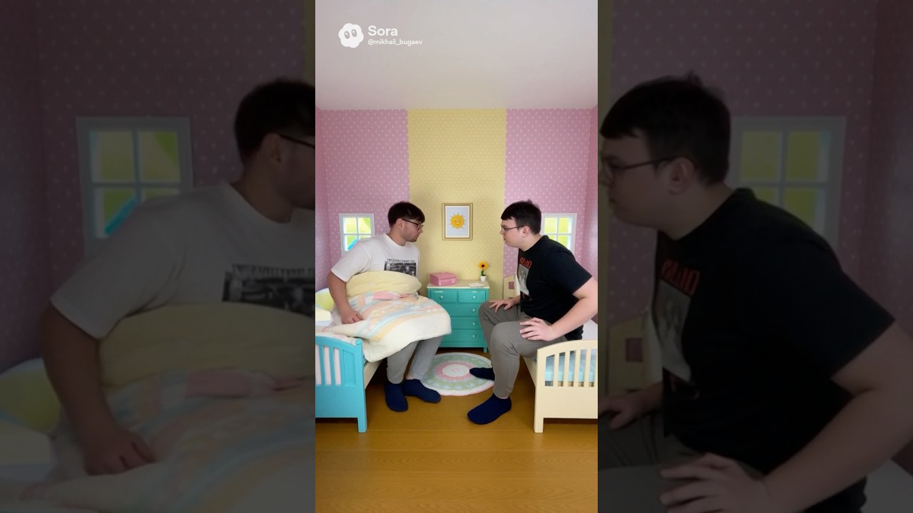 Проснулись У Кукольного Домика с 