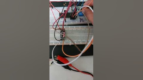 7 segmentos , suma binaria con dip switch