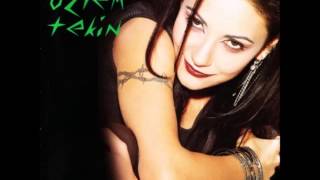 Özlem Tekin - Sebepsiz Savaş (Karaoke)