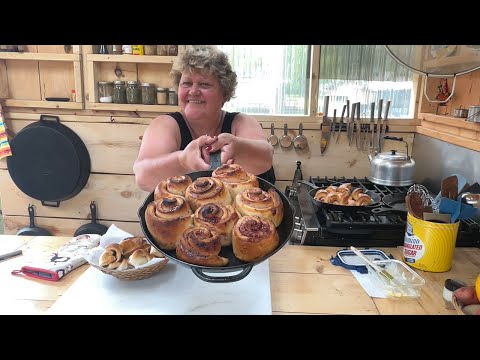 Raspberry Sweet Rolls