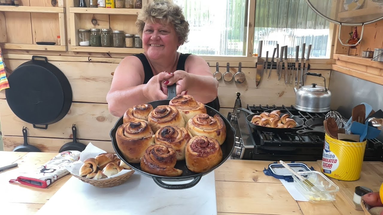 Raspberry Sweet Rolls That Will Make Your Taste Buds Dance  | Let's Bake