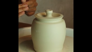 How to throw and trim a closed form with a gallery