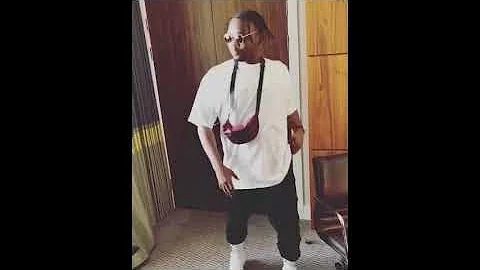 Olamide BadooSneh Shows Off His Shaku Shaku Dancing Skills