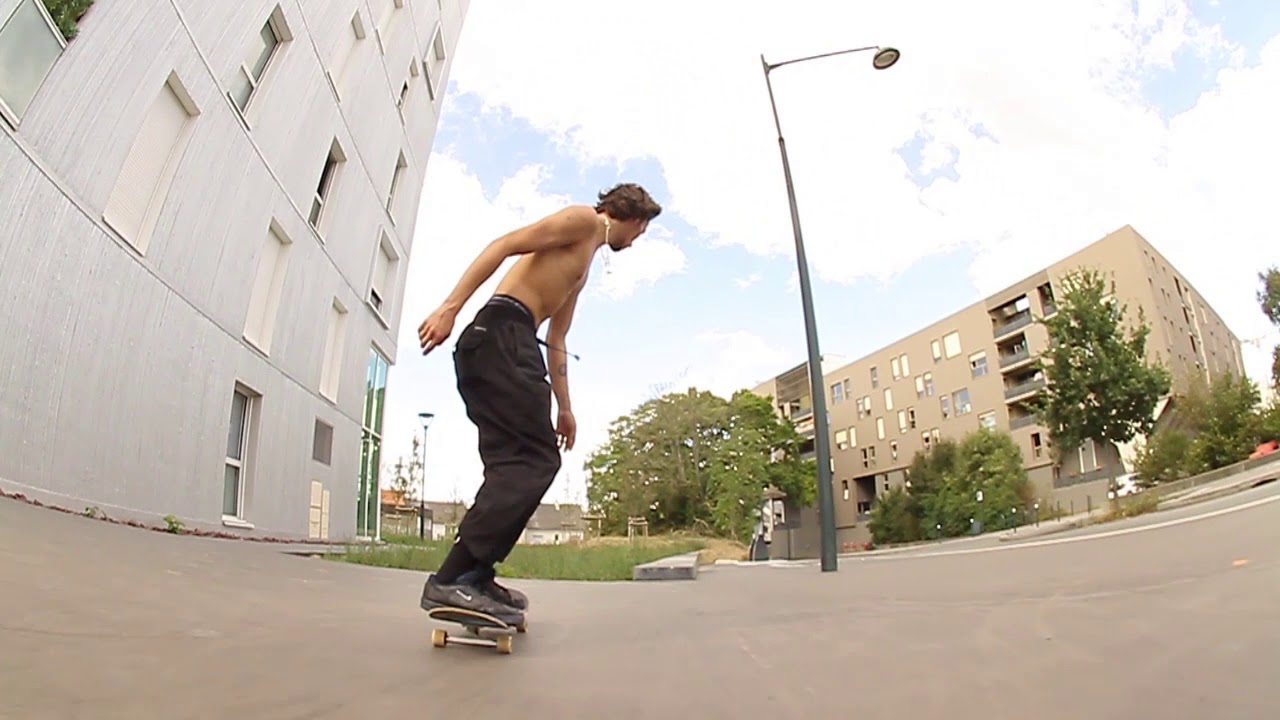 BEARS SKATESHOP /// WELCOME TEAM /// LOUIS MARIE POIREL