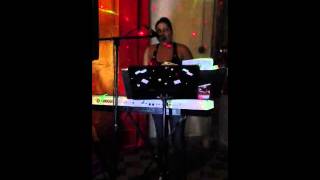 Elvira Barbachano En La Bugambilia