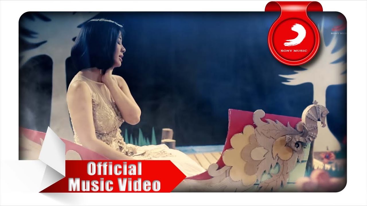 Watch Astrid - Semusim (Official Music Video) on YouTube Watch Astrid - Semusim (Official Music Video) on YouTube