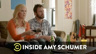 Inside Amy Schumer - Un videojuego demasiado realista