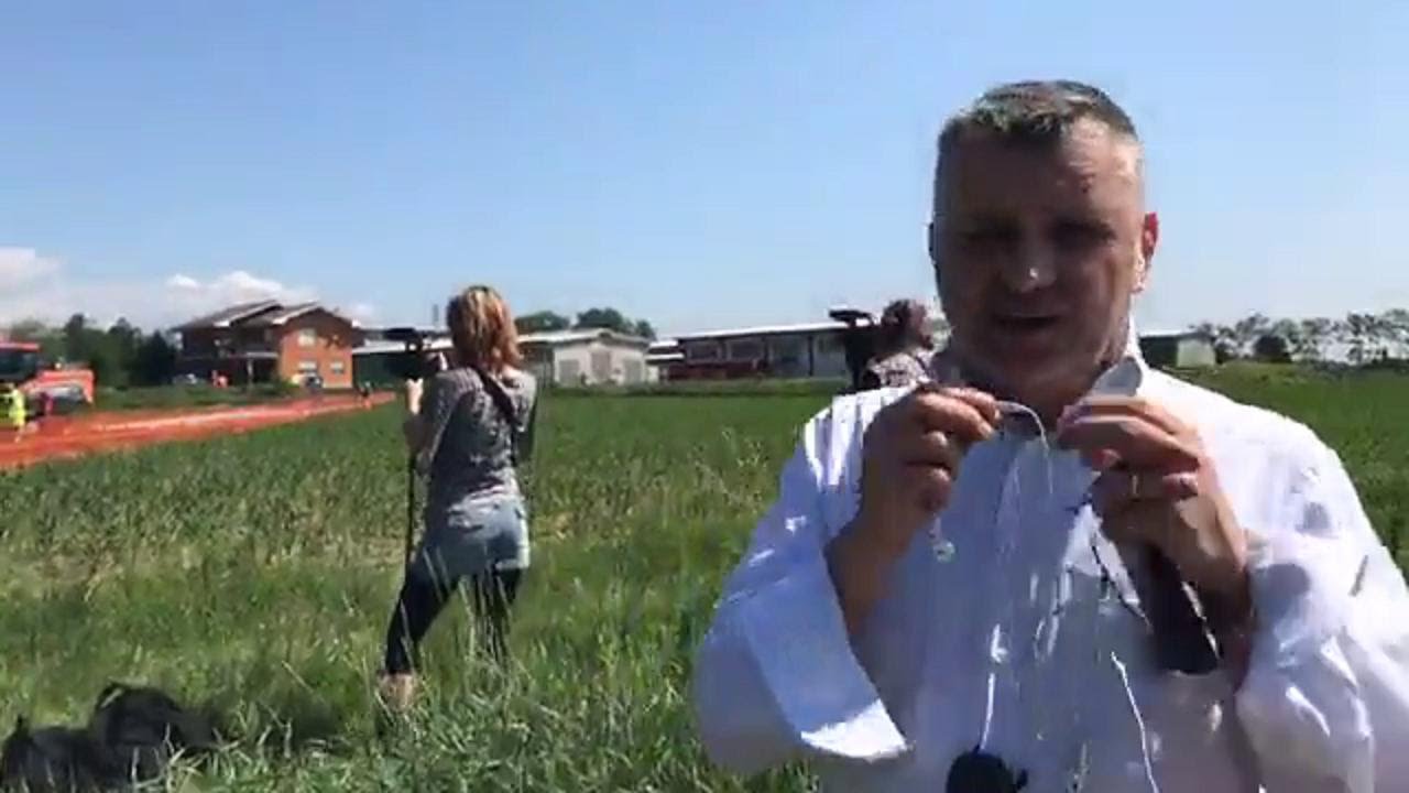 Caluso, cominciano i lavori per la rimozione del treno dai binari