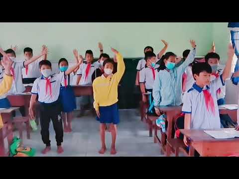 Video Vận động phụ họa bài hát Hãy giữ cho em bầu trời xanh... - youtube