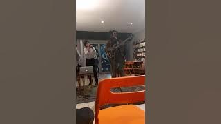 Romantic Echoes, Oslo Ibrahim - You Made Me Smile (Live at Kios Ojo Keos)