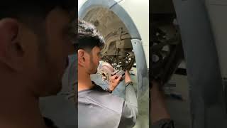 xuv 500 rear disc change &amp; brake pad replacement. break not working #xuv500 #mahindra #tech #gyan