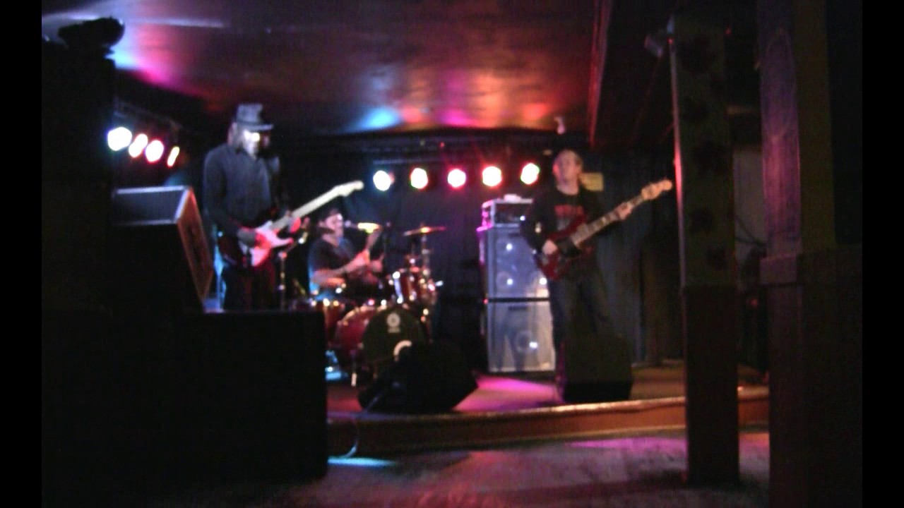 "SLITHER" covered by Lines Between