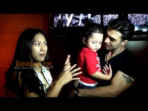 Tata Janeeta Tak Mau Umbar Privasi - Cumicam 31 Agustus  Tata Janeeta Tak Mau Umbar Privasi - Cumicam 31 Agustus