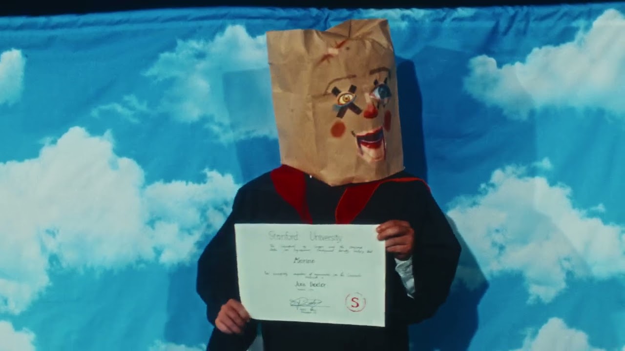 Marino - I Can't Fit In (Official Music Video)