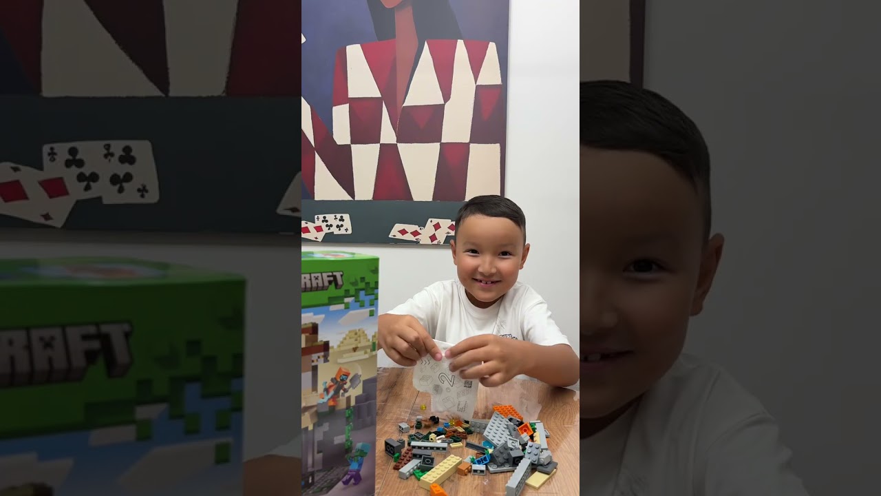 Распаковка Lego Minecraft 