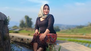 AWW..JANDA DESA NENG NIA SEMAKIN CANTIK KALAU UDAH PULANG DARI SAWAH