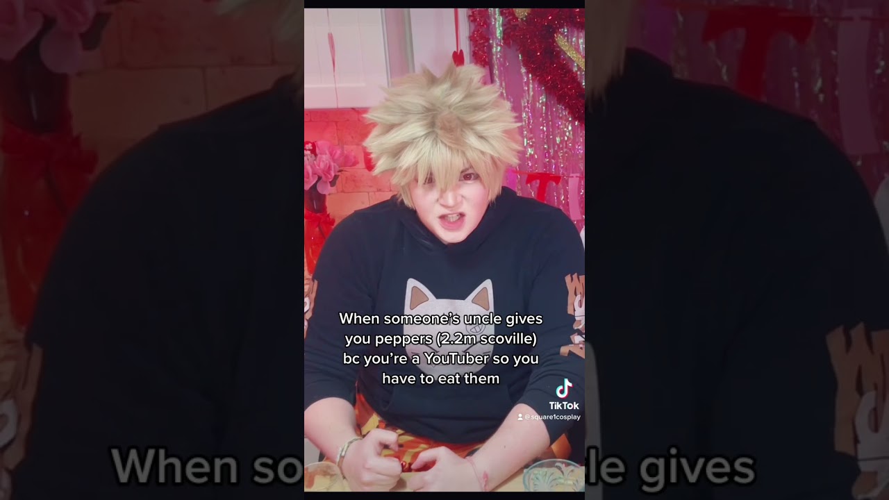 Being a YouTuber has its ups and downs 🥵 #cosplayer #challenge #scorpionpepper #bakudeku #bnha