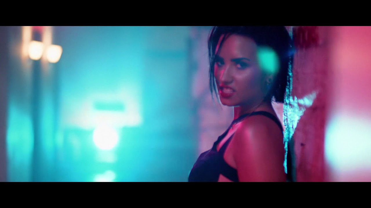 Demi Lovato - Tell Me You Love Me Tour