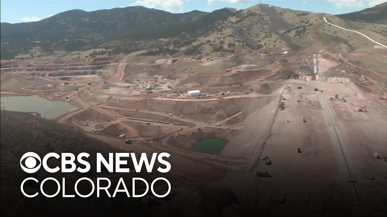 Uranium discovered in Chimney Hollow Dam, the largest built in United States in 20 years