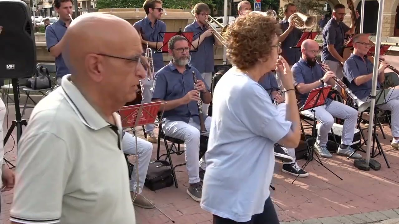 Sardana:  Petita Josefina de Manel Saderra Puigferrer. 46è Aplec de Navàs 2025